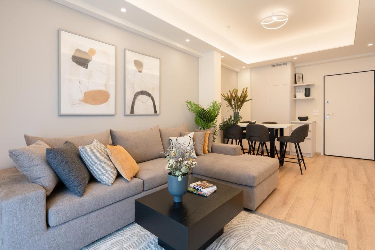 אתונה Newly Renovated 2 Bedroom Apartment, 5Min To Metro מראה חיצוני תמונה
